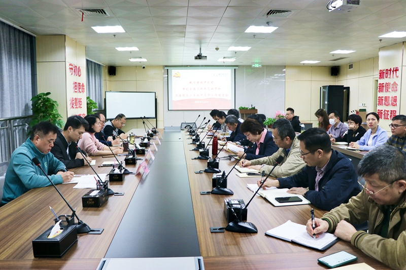 /QJ_870626428451.jpg 6 万搏在线(中国)唯一官方网站房地产公司会议现场.jpg